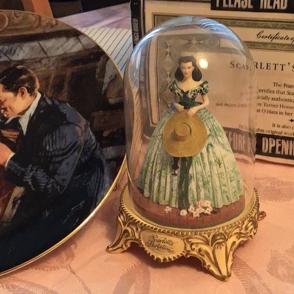 GONE WITH THE WIND MEMORABILIA 2 ITEMS - Picture 3 of 8